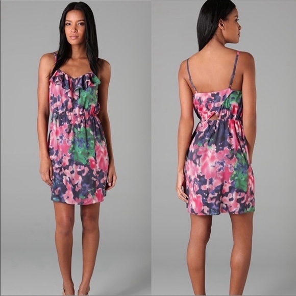 Alice + Olivia Dresses & Skirts - Alice + Olivia Mai Ruffle Top Silk Floral Watercolor Mini Dress
